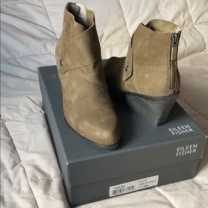 Eileen Fisher Tag Olive Suede Bootie, 7.5 NIB